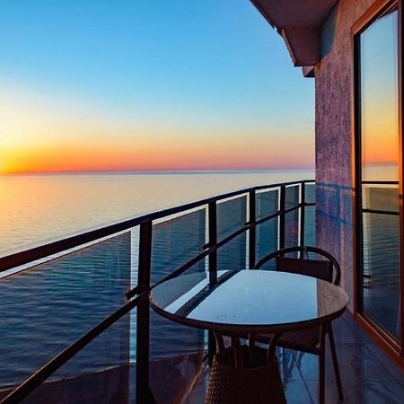 Tower Apartments Batumi Exterior foto