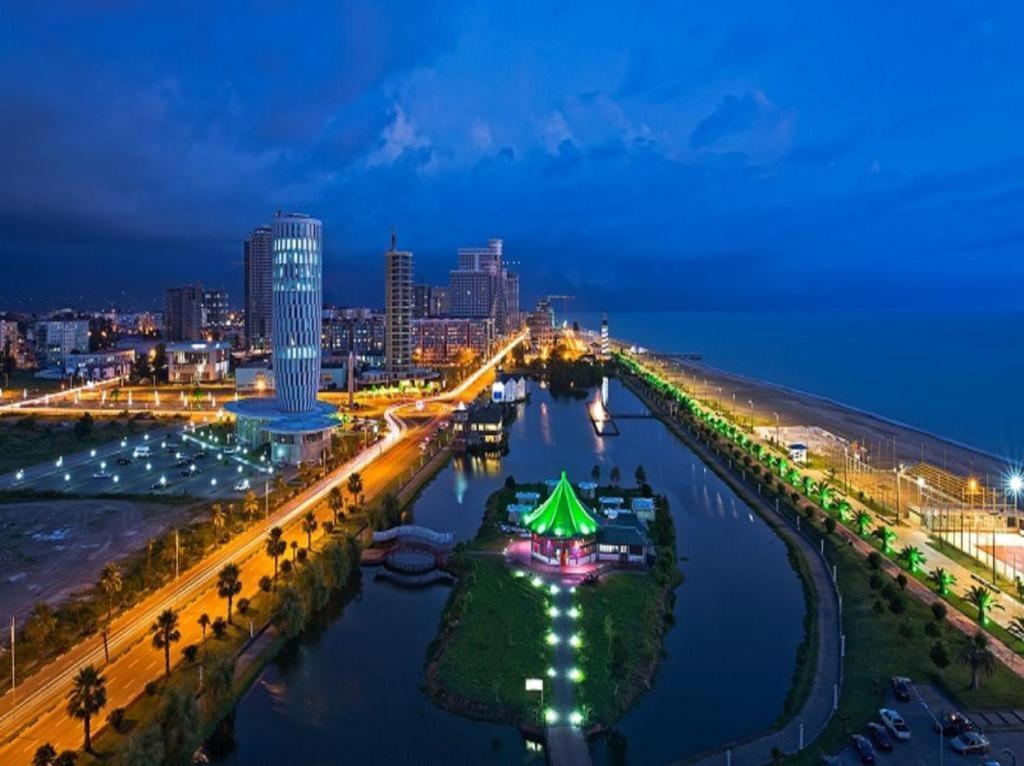 Tower Apartments Batumi Exterior foto